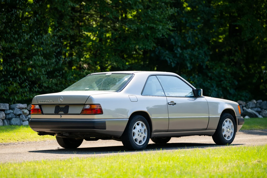 1991 Mercedes-Benz W124 E-Class - Image 15 of 31