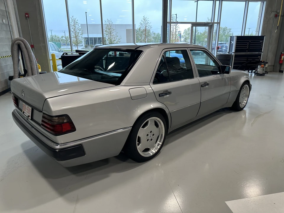 1991 Mercedes-Benz 500E & E500 - Image 13 of 31