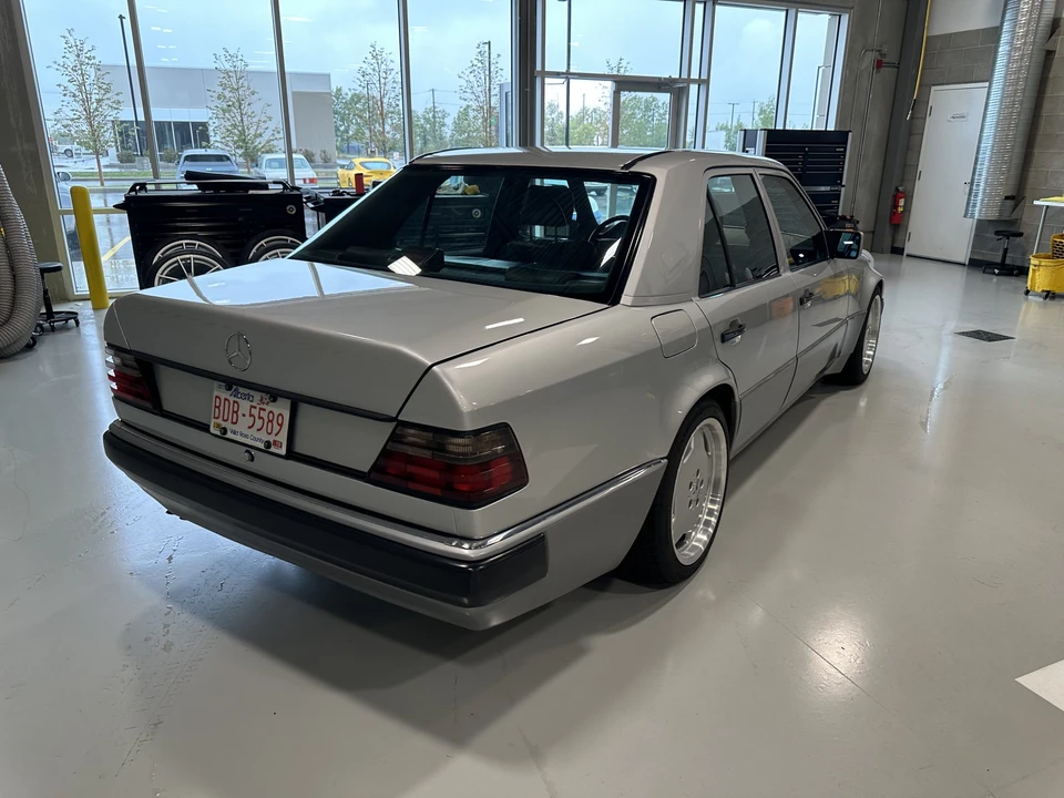1991 Mercedes-Benz 500E & E500 - Image 12 of 31