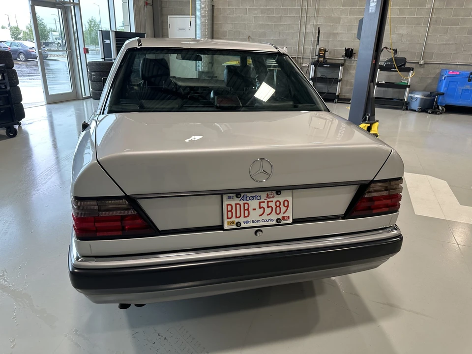 1991 Mercedes-Benz 500E & E500 - Image 7 of 31
