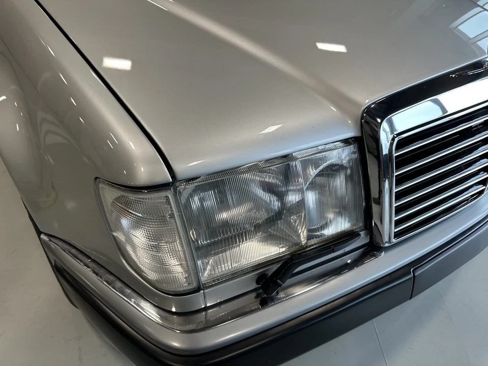 1991 Mercedes-Benz 500E & E500 - Image 30 of 31
