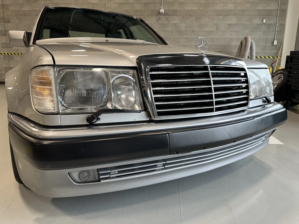 1991 Mercedes-Benz 500E & E500 - Image 27 of 31