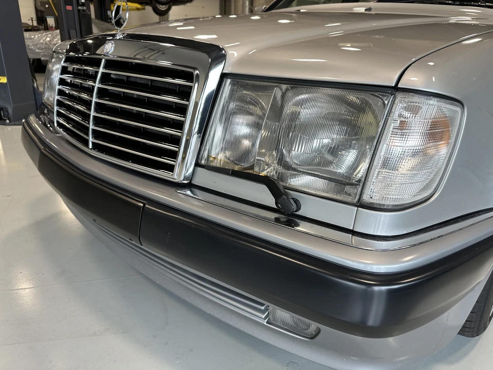 1991 Mercedes-Benz 500E & E500 - Image 29 of 31