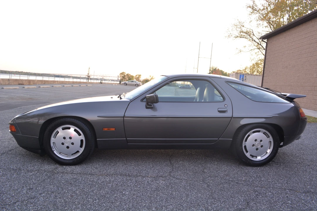 1991 Porsche 928 S4 - Image 4 of 31