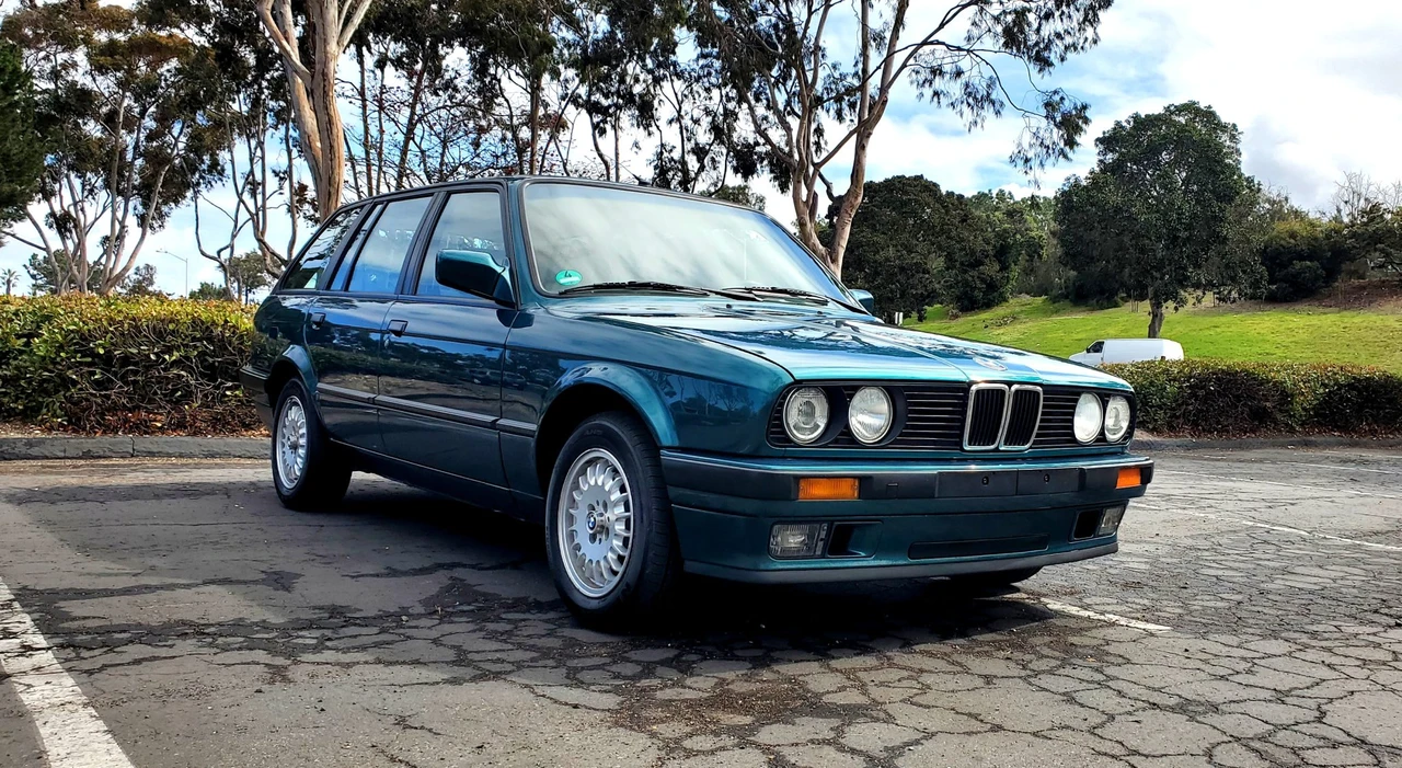 1992 BMW E30 3 Series - Image 4 of 31