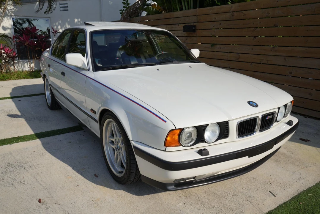 1992 BMW E34 M5 - Image 3 of 31
