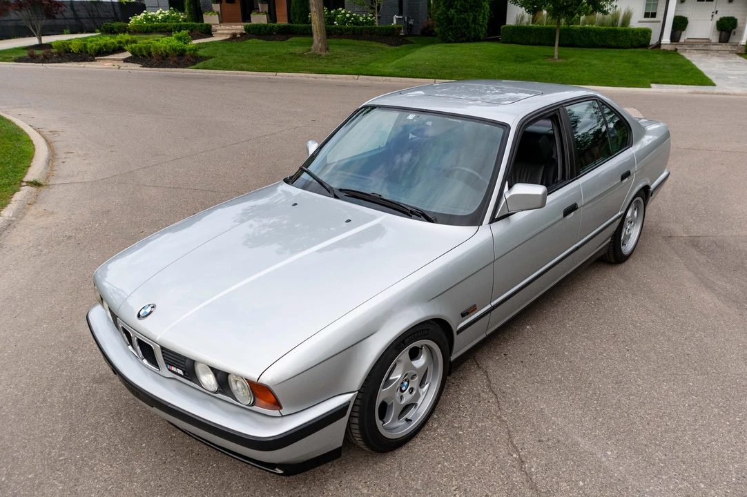 1992 BMW E34 M5 - Image 2 of 31