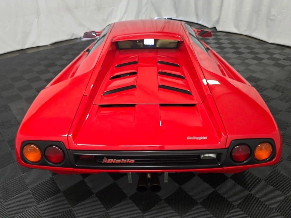 1992 Lamborghini Diablo - Image 16 of 31