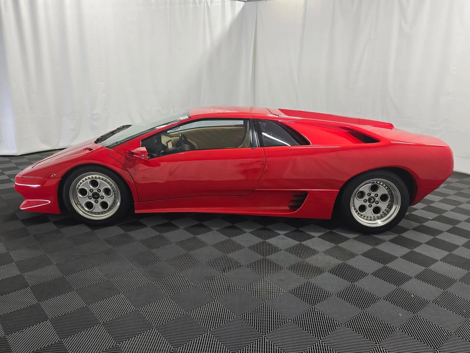 1992 Lamborghini Diablo - Image 4 of 31