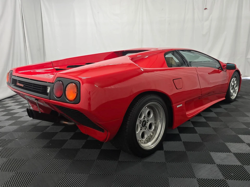 1992 Lamborghini Diablo - Image 7 of 31