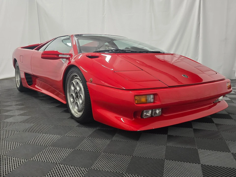 1992 Lamborghini Diablo - Image 10 of 31