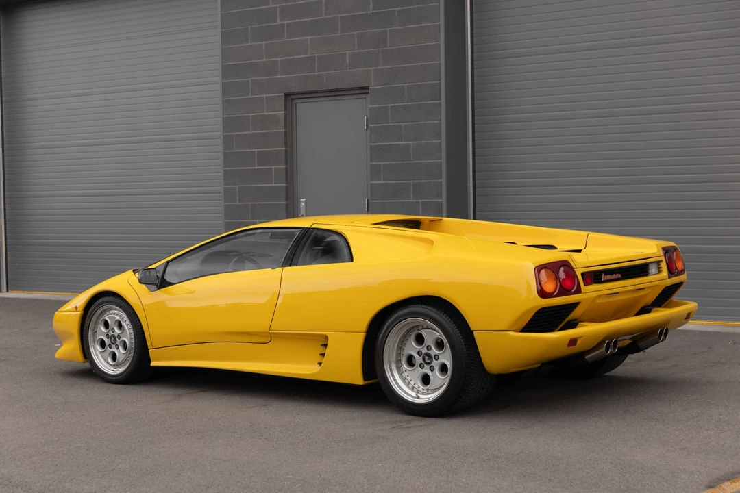 1992 Lamborghini Diablo - Image 15 of 31