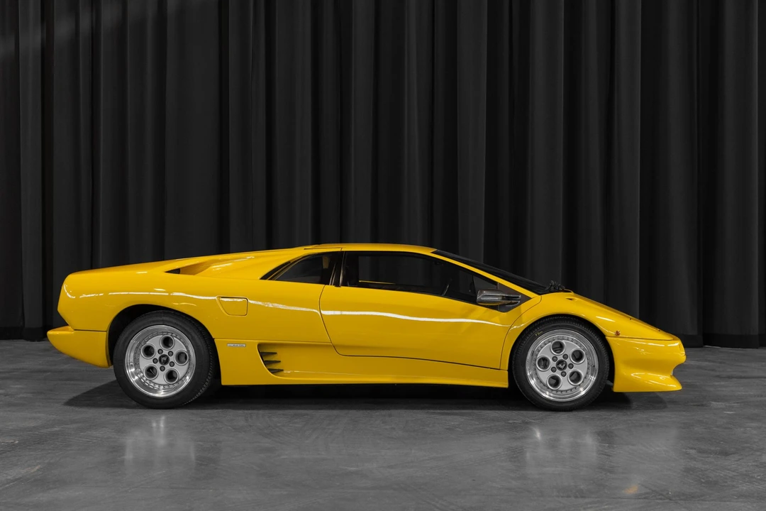1992 Lamborghini Diablo - Image 7 of 31