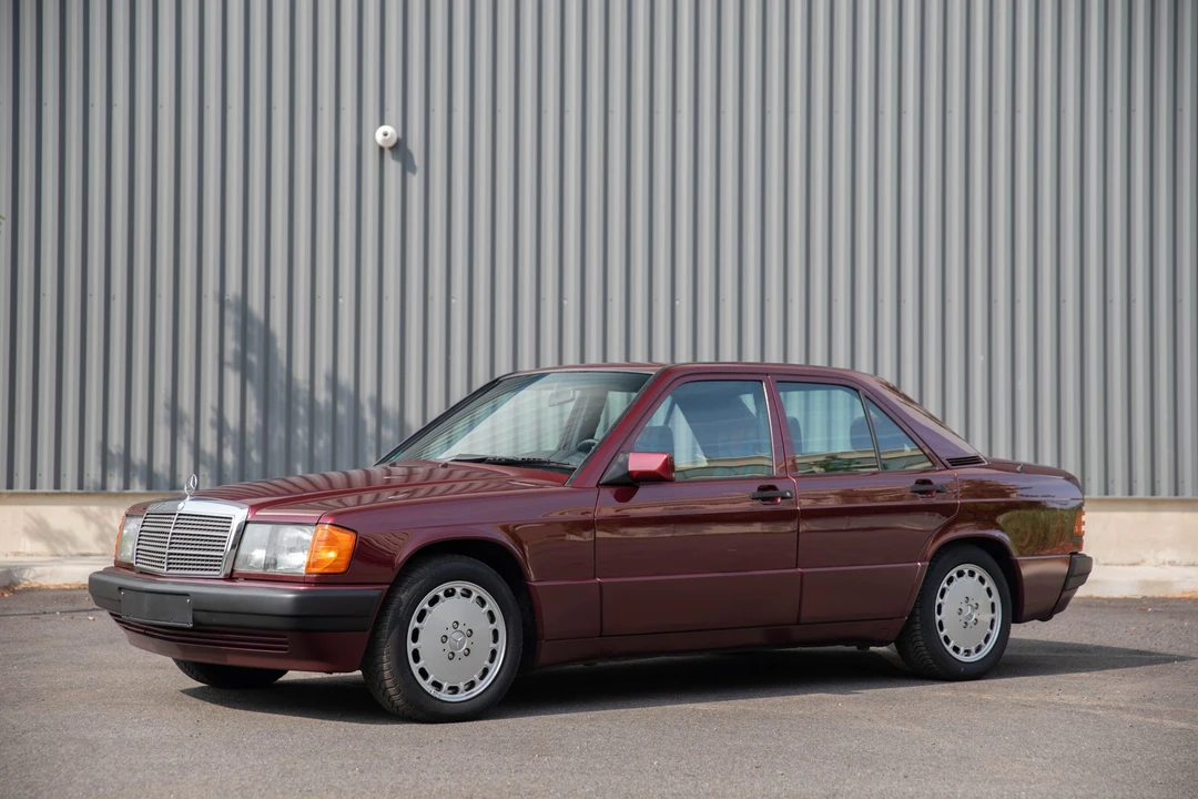 1992 Mercedes-Benz 190E - Image 4 of 31
