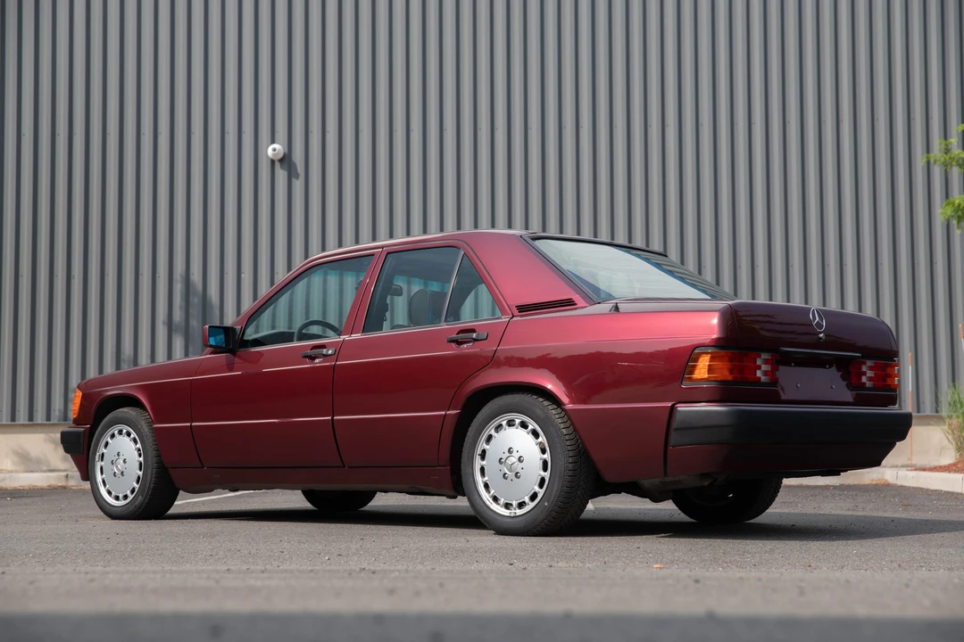 1992 Mercedes-Benz 190E - Image 28 of 31