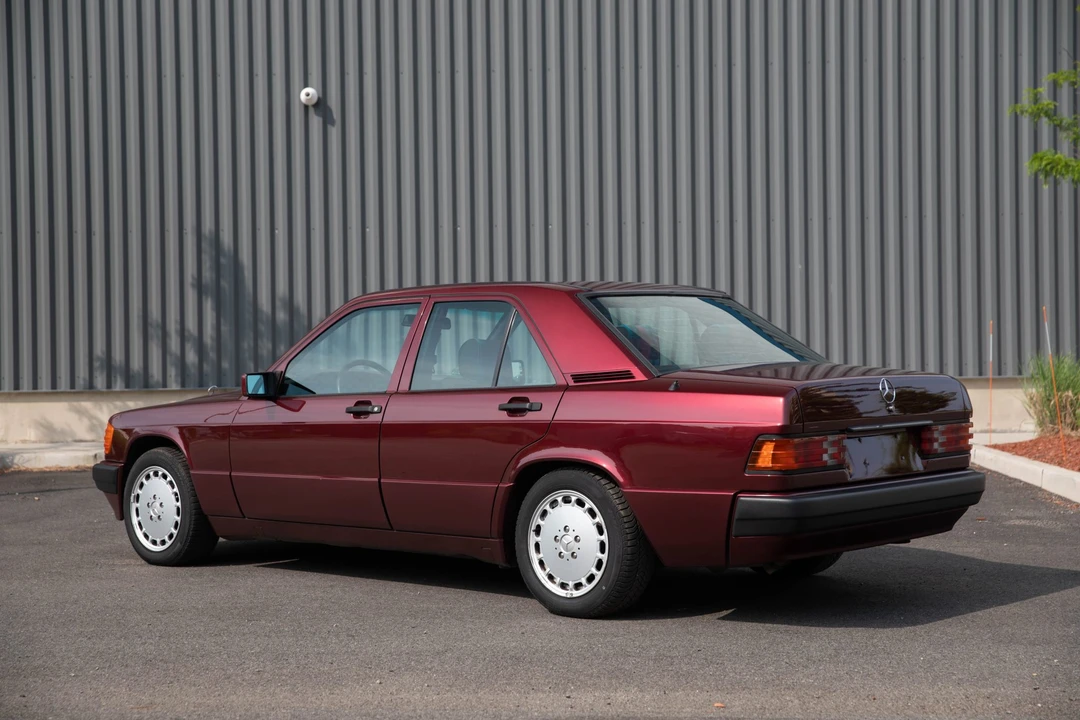 1992 Mercedes-Benz 190E - Image 30 of 31