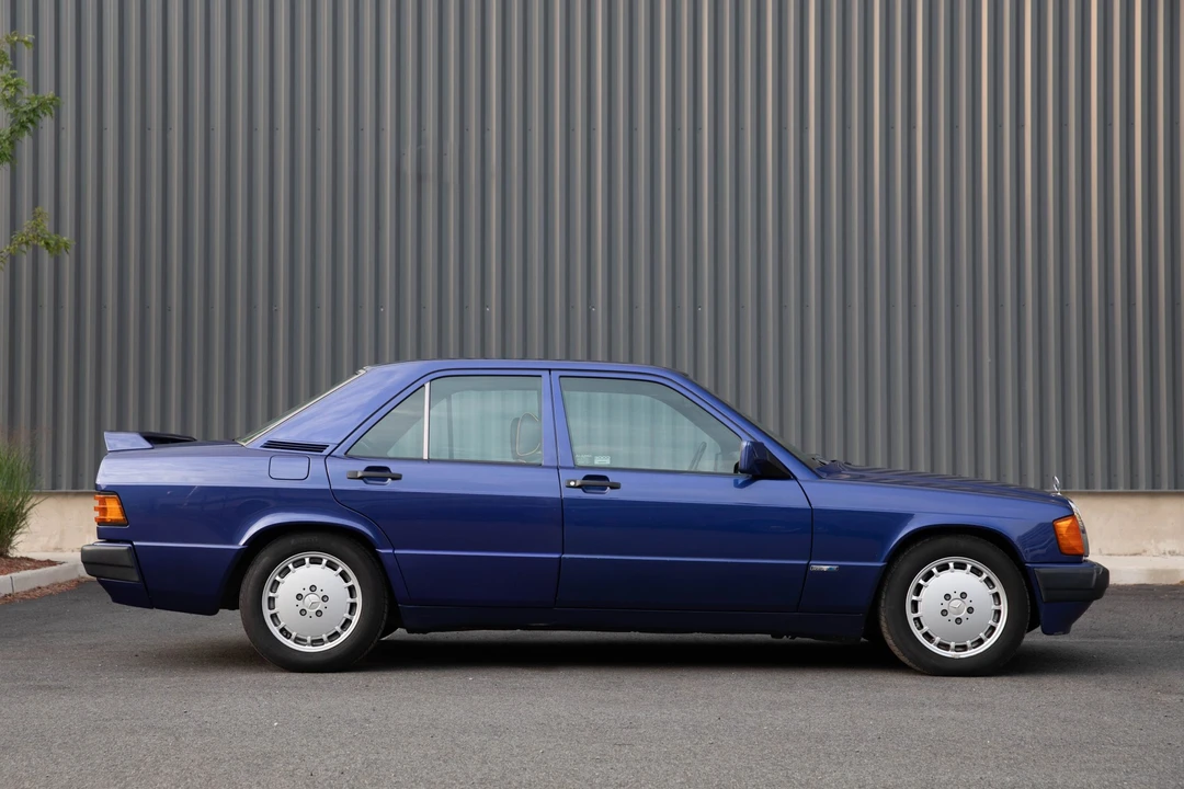 1992 Mercedes-Benz 190E - Image 20 of 31