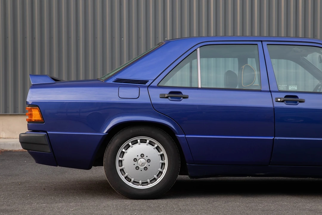 1992 Mercedes-Benz 190E - Image 30 of 31
