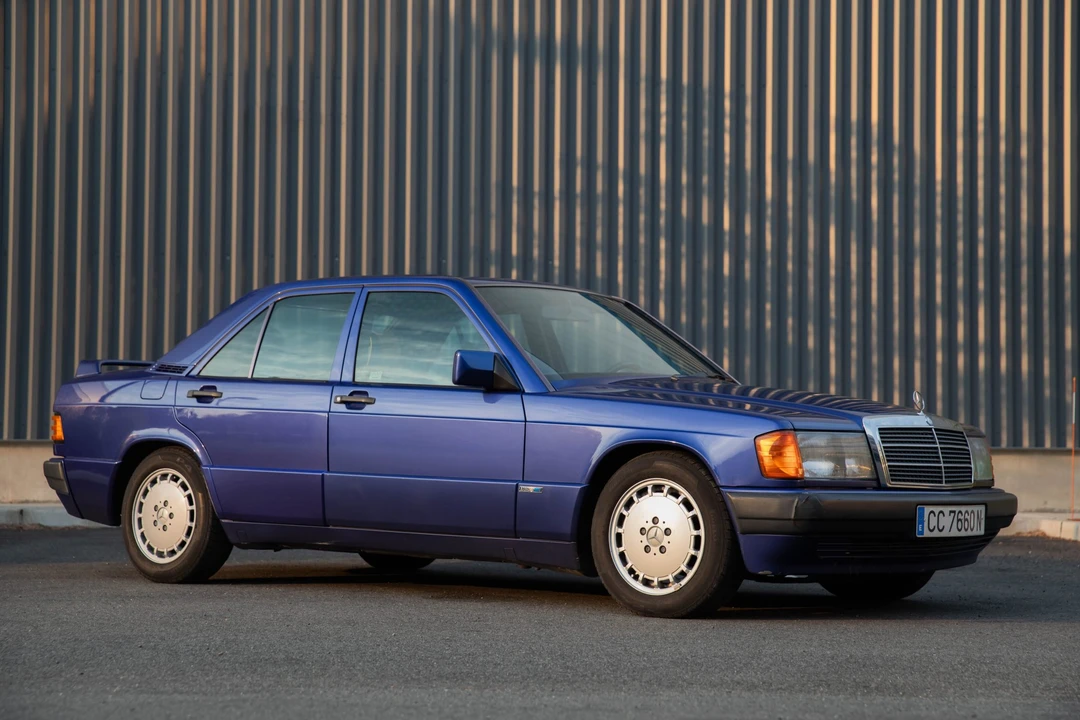 1992 Mercedes-Benz 190E - Image 24 of 31
