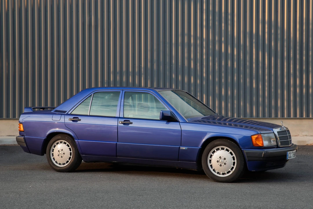 1992 Mercedes-Benz 190E - Image 22 of 31