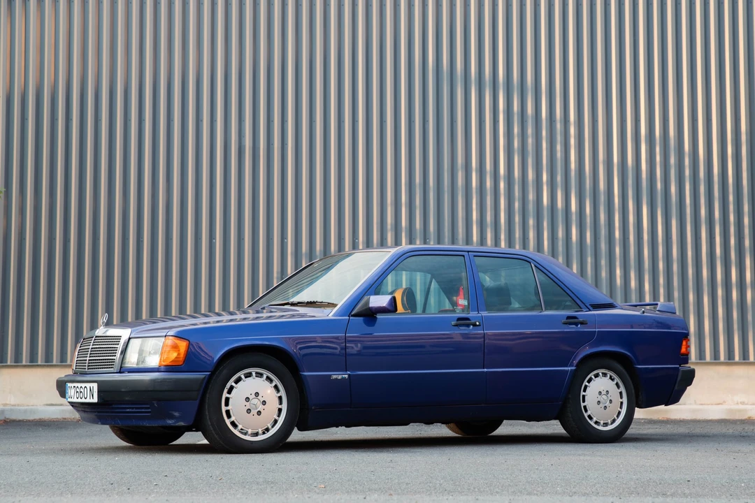 1992 Mercedes-Benz 190E - Image 6 of 31