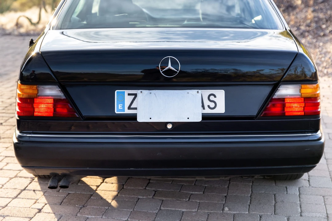 1992 Mercedes-Benz W124 E-Class - Image 26 of 31