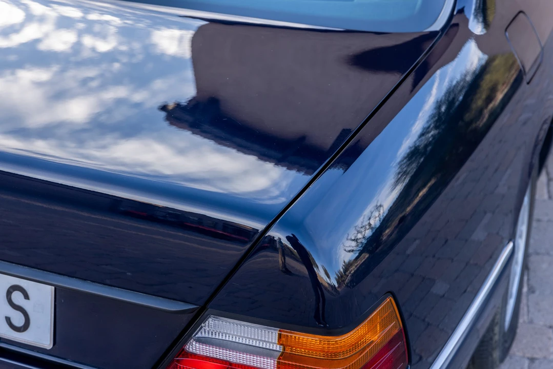 1992 Mercedes-Benz W124 E-Class - Image 24 of 31