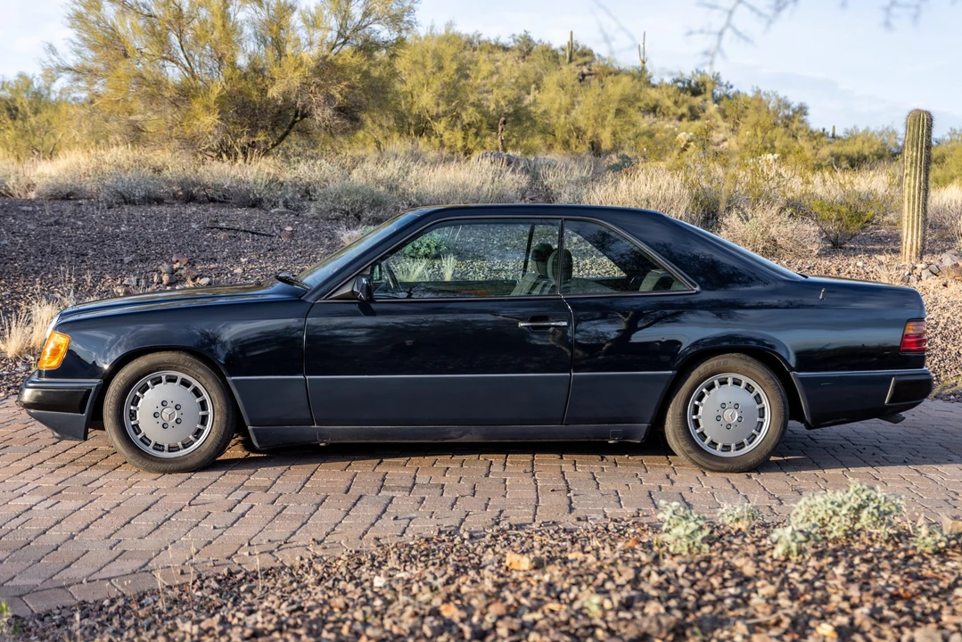 1992 Mercedes-Benz W124 E-Class - Image 8 of 31