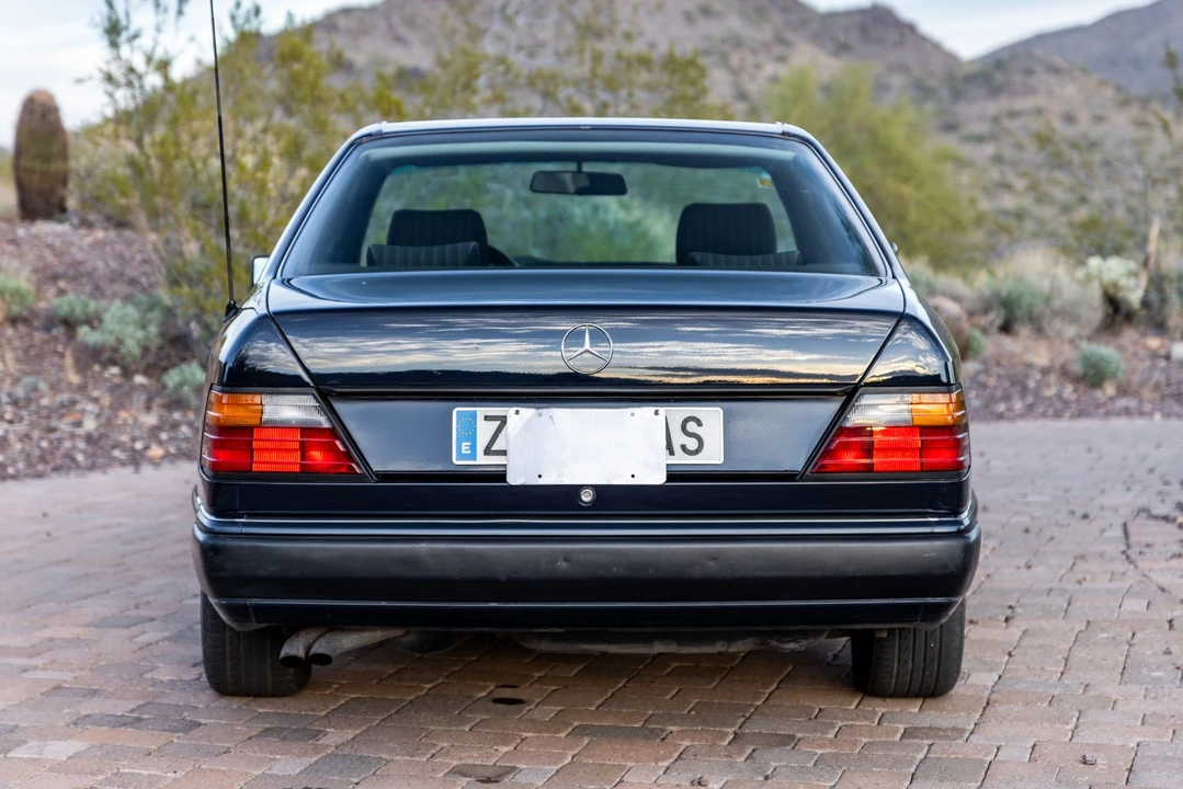 1992 Mercedes-Benz W124 E-Class - Image 6 of 31