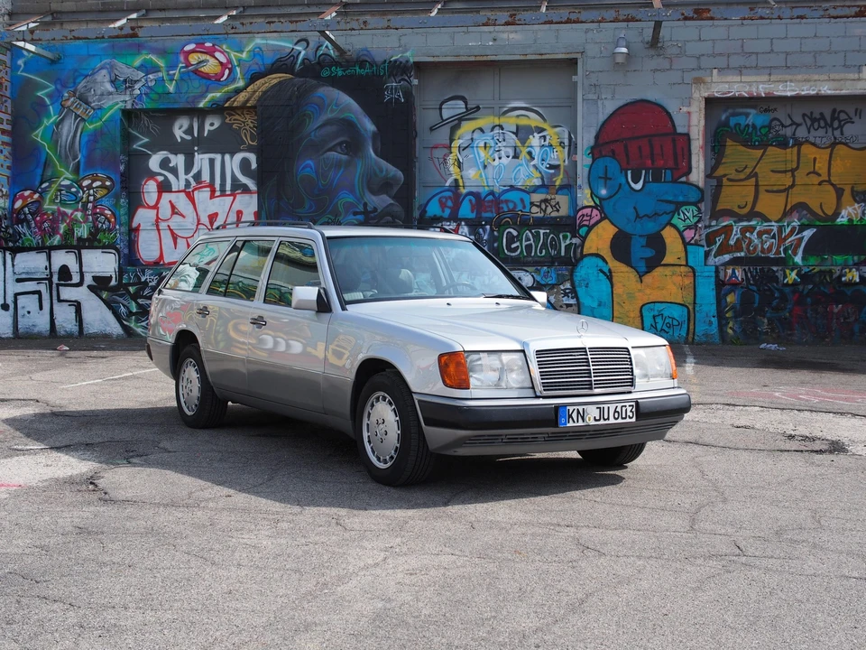 1992 Mercedes-Benz W124 E-Class - Image 27 of 31