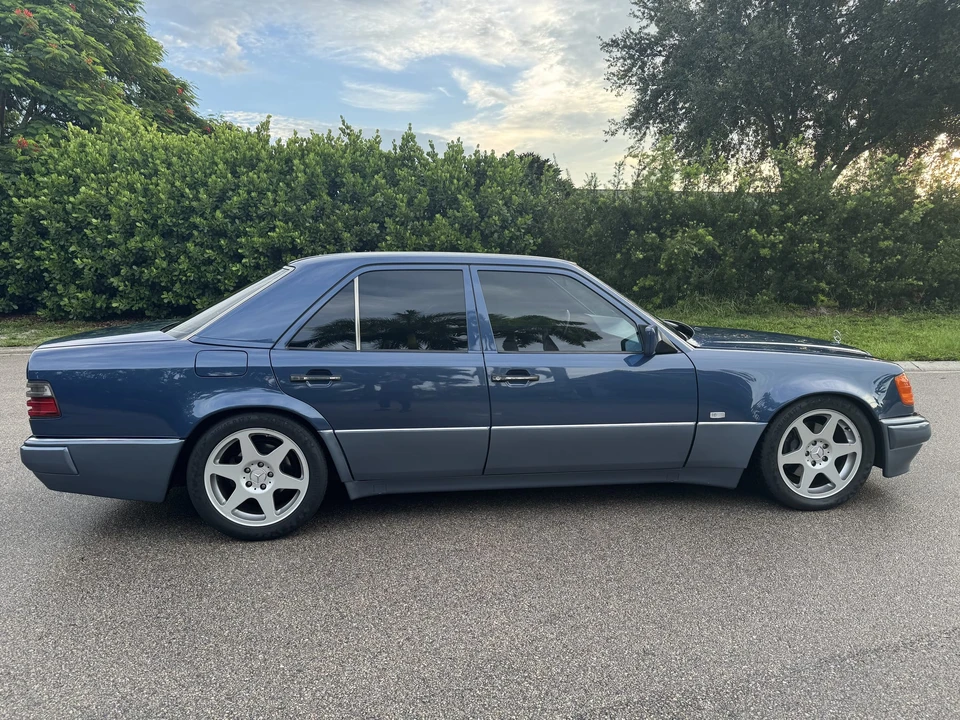 1992 Mercedes-Benz 500E & E500 - Image 10 of 31