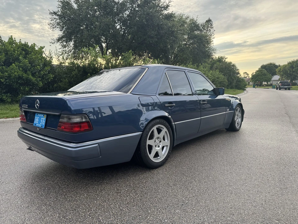 1992 Mercedes-Benz 500E & E500 - Image 14 of 31