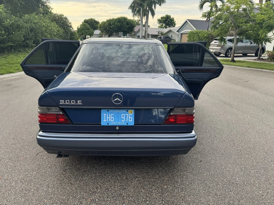 1992 Mercedes-Benz 500E & E500 - Image 18 of 31
