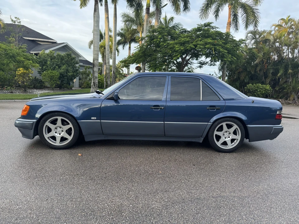 1992 Mercedes-Benz 500E & E500 - Image 25 of 31