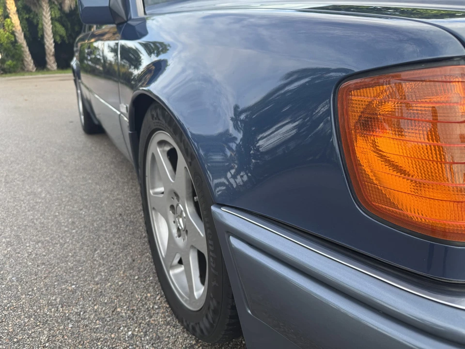 1992 Mercedes-Benz 500E & E500 - Image 30 of 31
