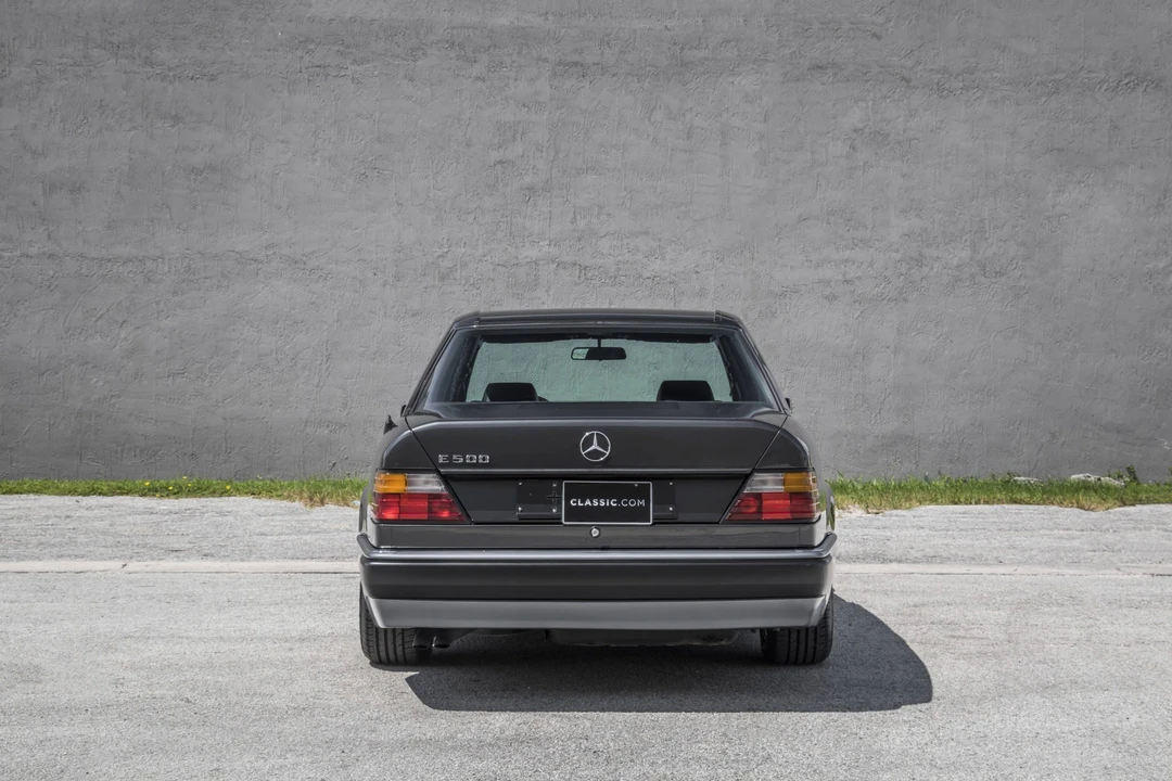 1992 Mercedes-Benz 500E & E500 - Image 18 of 31