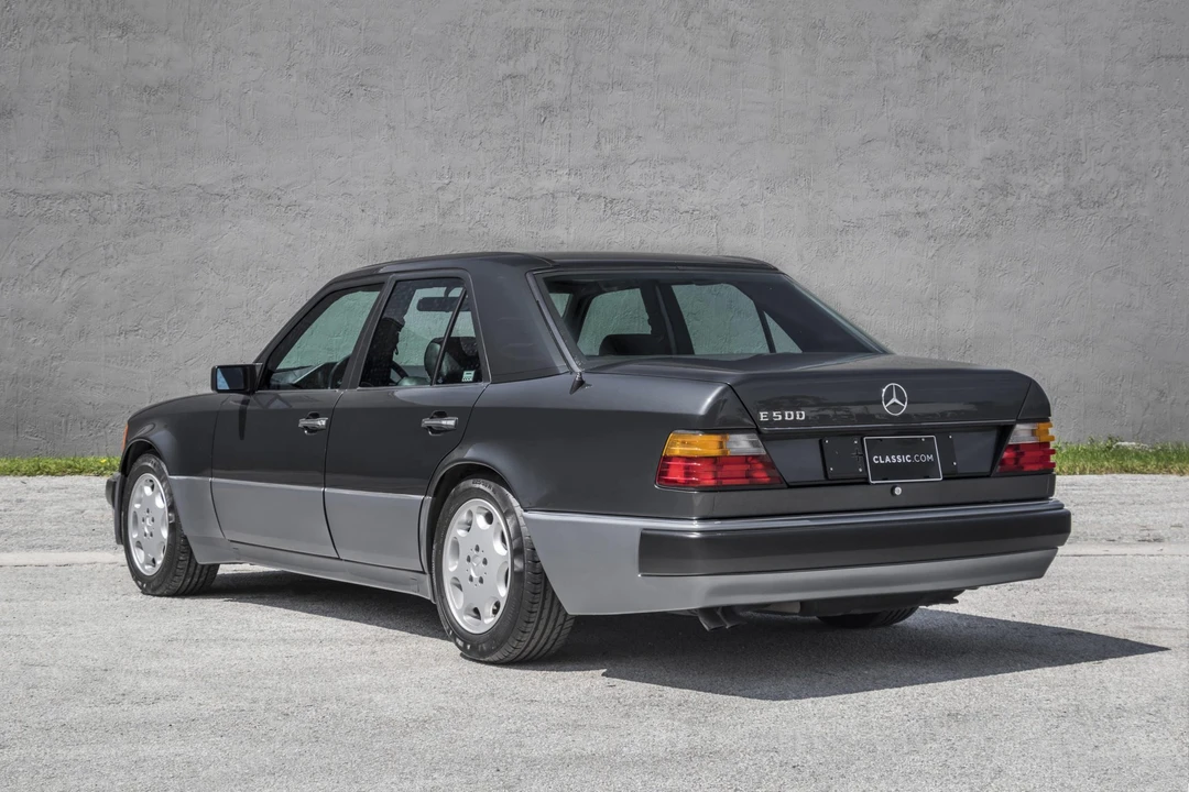 1992 Mercedes-Benz 500E & E500 - Image 19 of 31