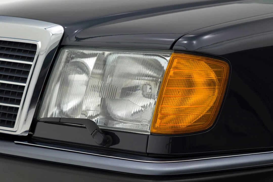 1992 Mercedes-Benz 500E & E500 - Image 26 of 31