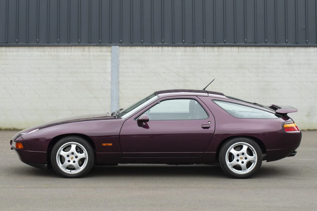 1992 Porsche 928 GTS - Image 11 of 31