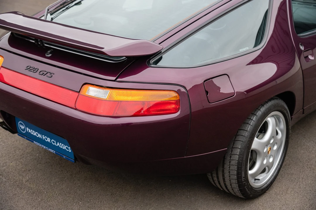 1992 Porsche 928 GTS - Image 15 of 31