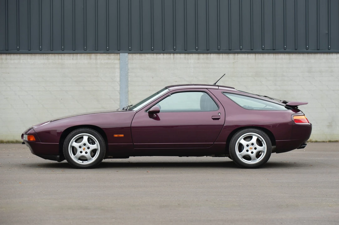 1992 Porsche 928 GTS - Image 10 of 31