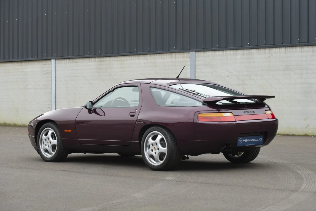 1992 Porsche 928 GTS - Image 9 of 31