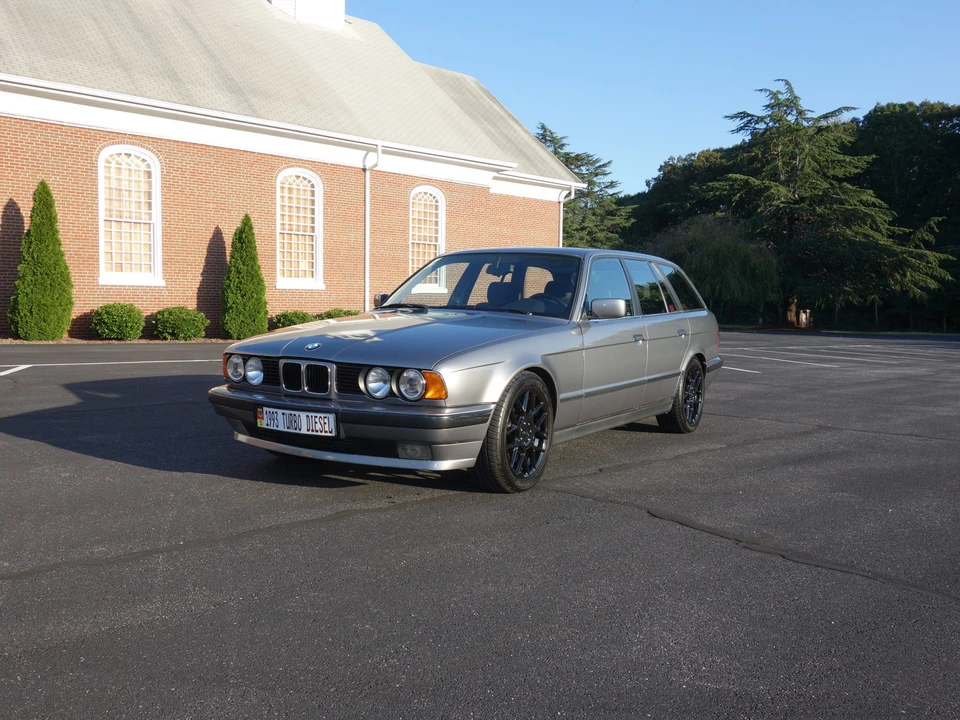 1993 BMW E34 5 Series - Image 2 of 31