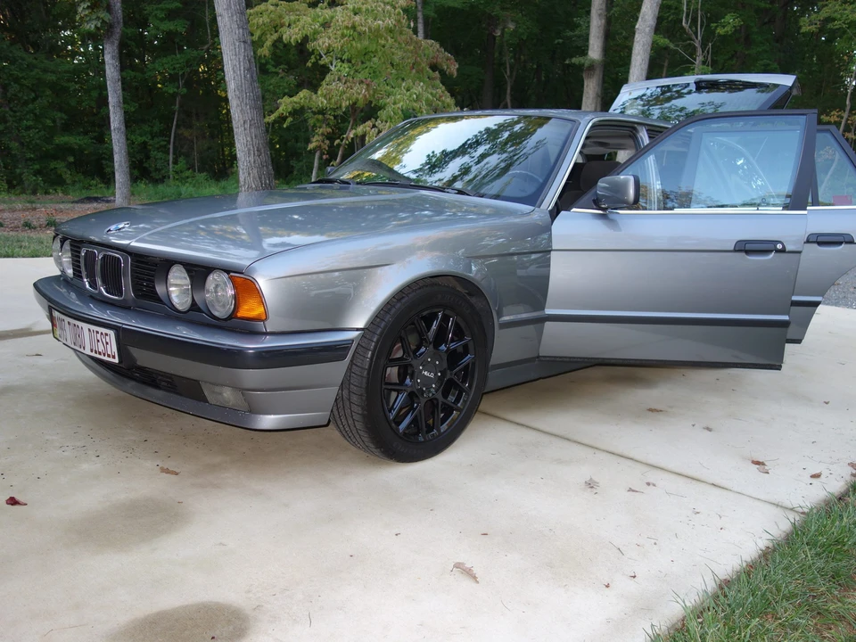 1993 BMW E34 5 Series - Image 13 of 31