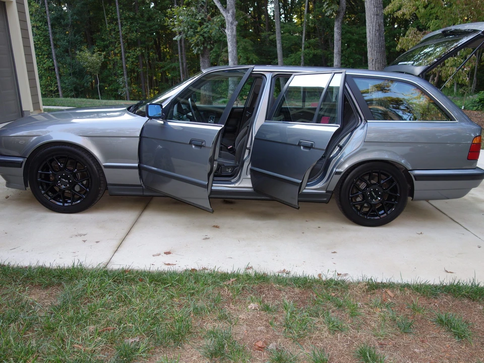 1993 BMW E34 5 Series - Image 19 of 31