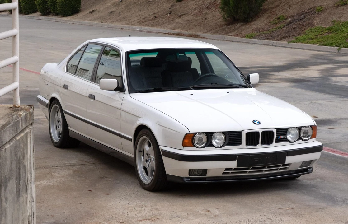 1993 BMW E34 M5 - Image 14 of 31