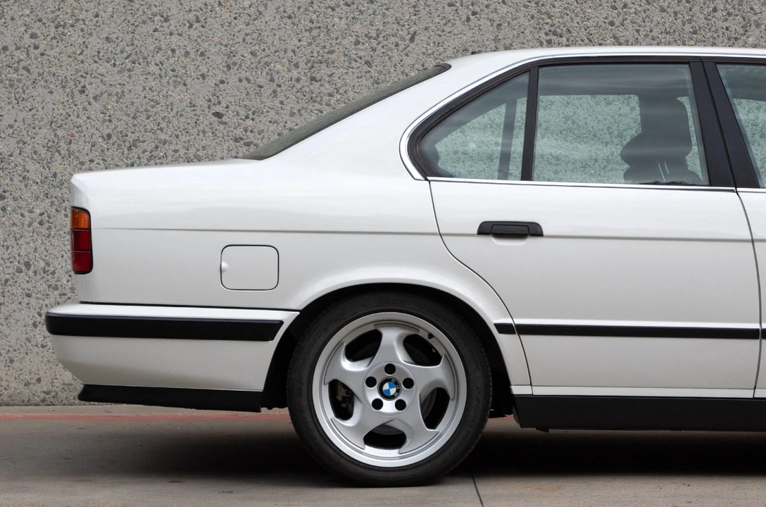 1993 BMW E34 M5 - Image 26 of 31