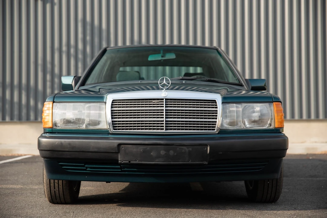 1993 Mercedes-Benz 190E - Image 6 of 31