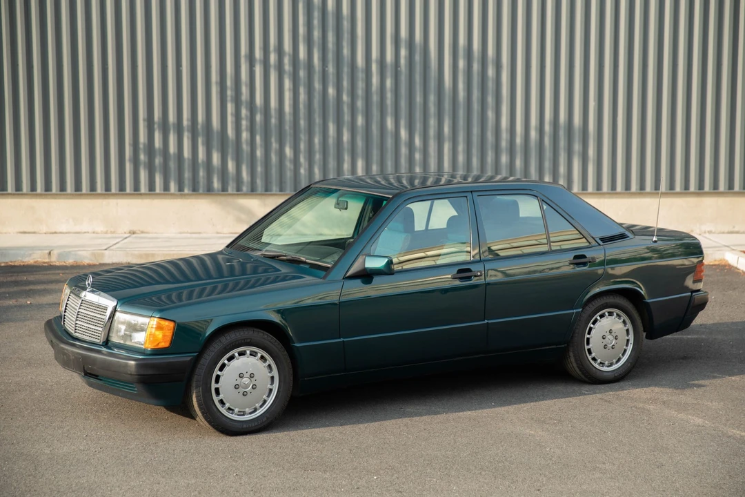 1993 Mercedes-Benz 190E - Image 4 of 31