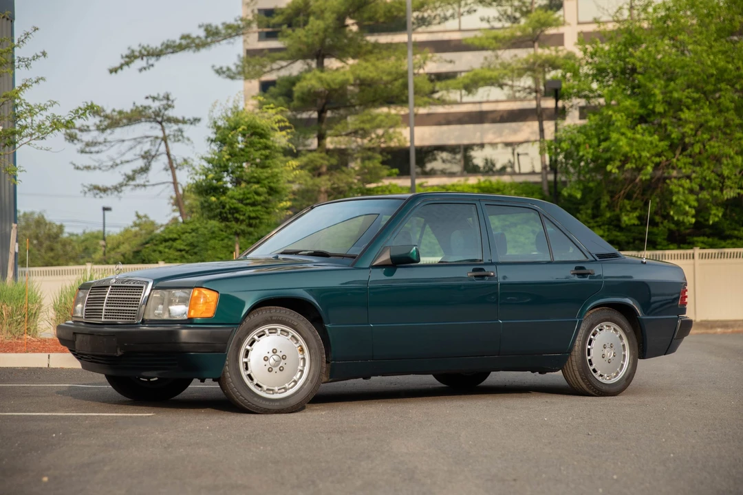 1993 Mercedes-Benz 190E - Image 28 of 31